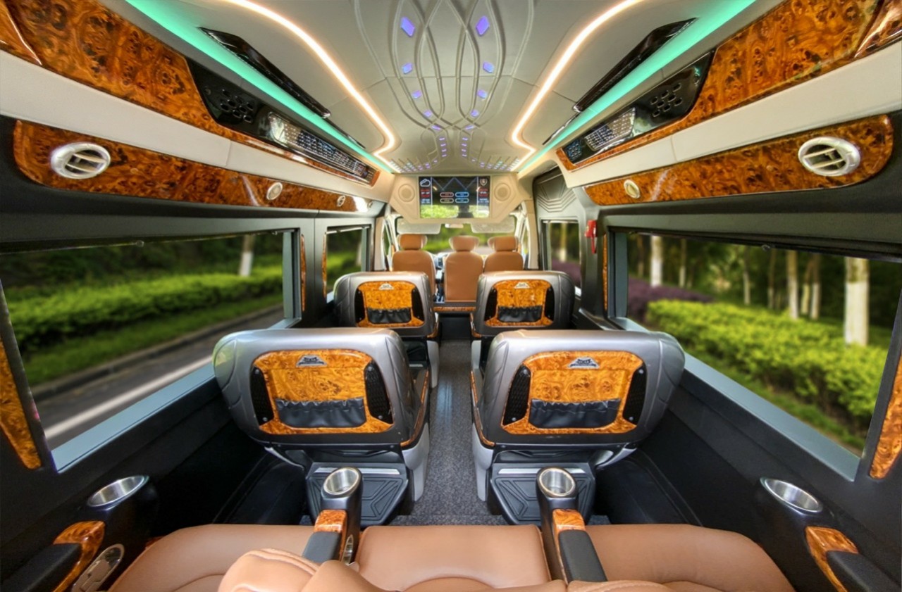 Xe Hoàng Phương Limousine sạch sẽ, thoáng mát, không mùi