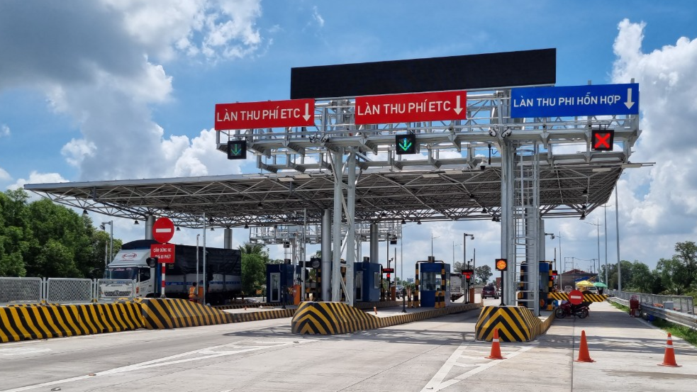 VEC thu hơn 1.600 tỷ đồng từ bốn tuyến cao tốc